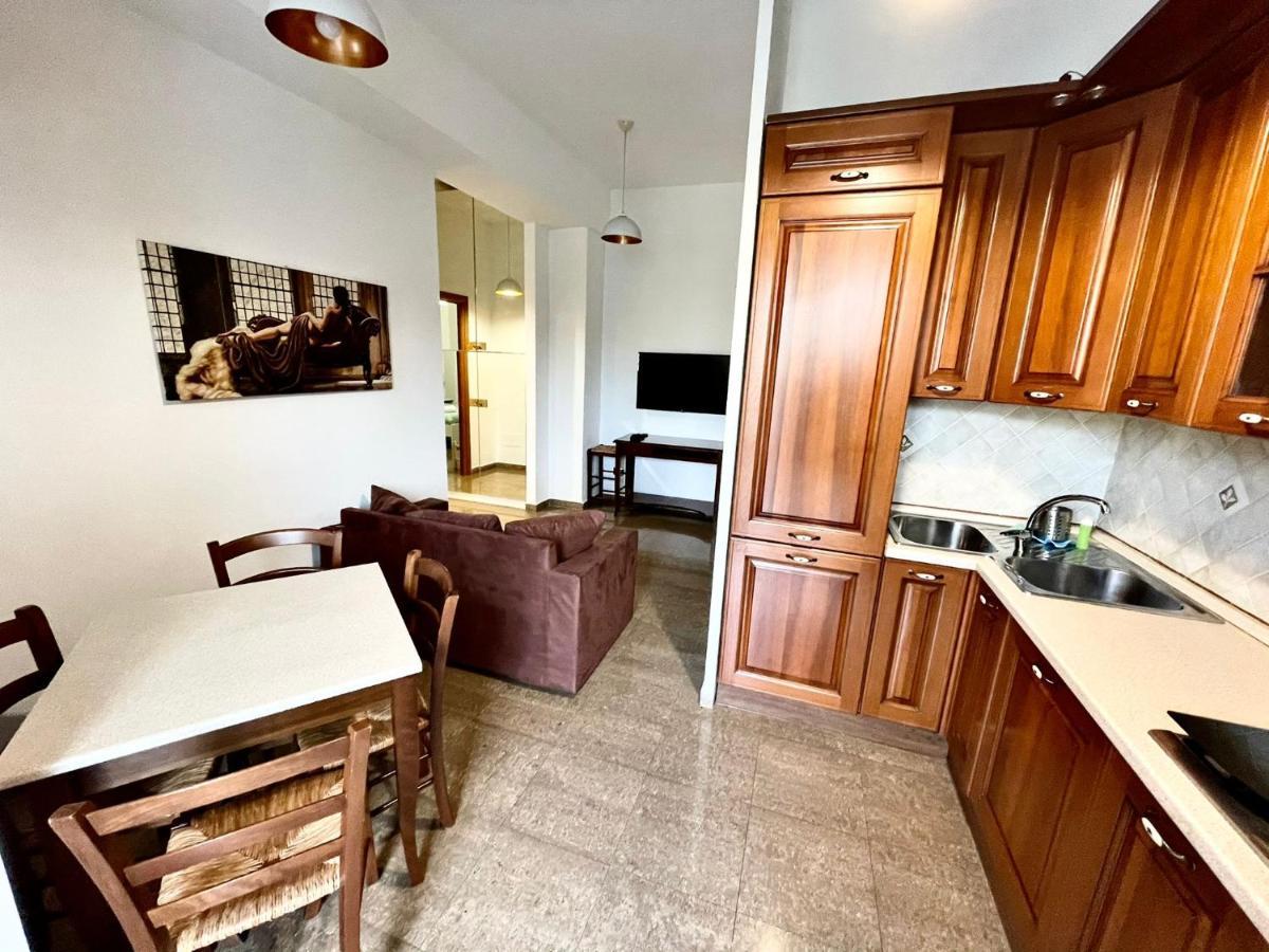 Interno Dieci Рим Экстерьер фото